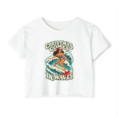 Christmas Comes in Waves - Women's Festival Crop Top